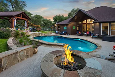 Beautiful Pool Photo