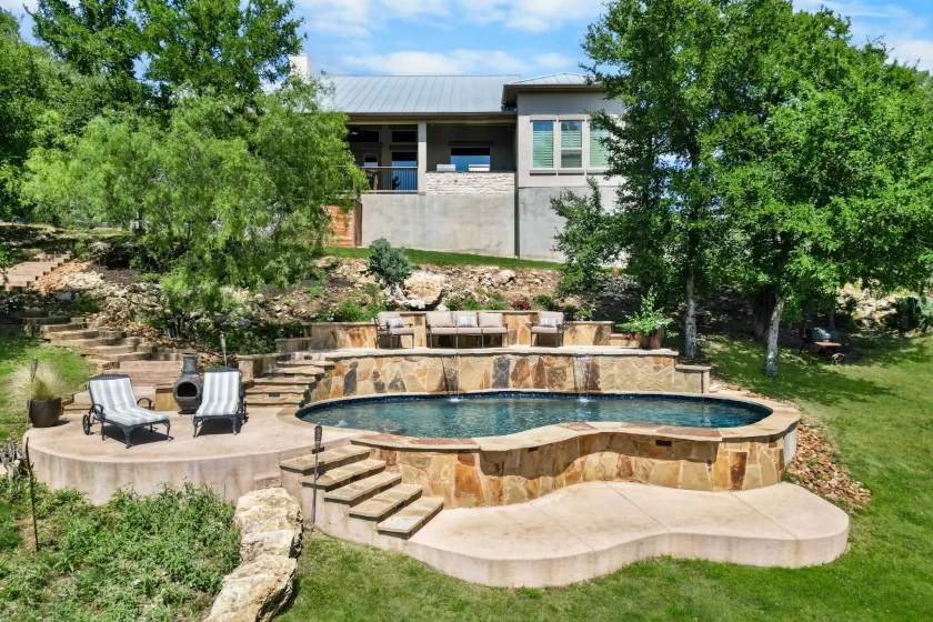 Can I Use AI to Design My Pool?